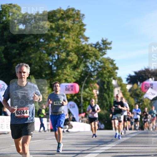 07.09.2025 - BARMER Alsterlauf Dr. Thomas Lammeyer http://msf.ph/oto/8708141 07.09.2025 09:29:54 Laufen 6244 meine-sportfotos.de