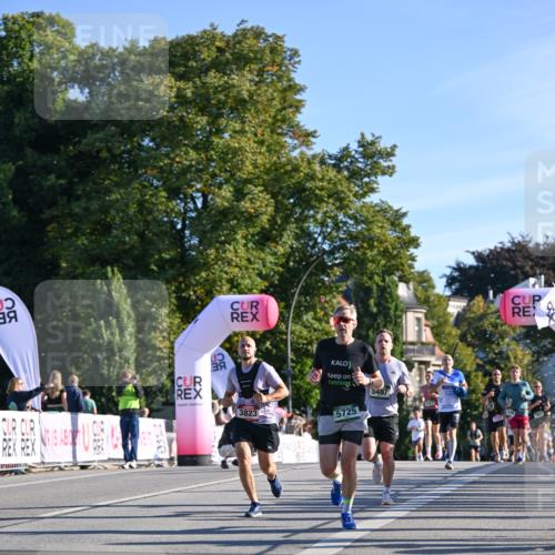 07.09.2025 - BARMER Alsterlauf Dr. Thomas Lammeyer http://msf.ph/oto/8708153 07.09.2025 09:29:56 Laufen 3823, 15725, 5487, 554 meine-sportfotos.de