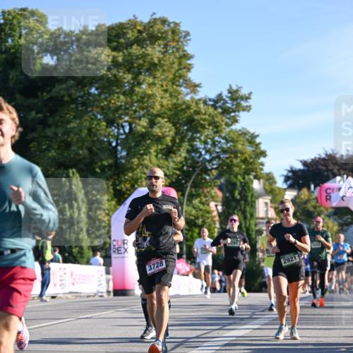 07.09.2025 - BARMER Alsterlauf Dr. Thomas Lammeyer http://msf.ph/oto/8708202 07.09.2025 09:30:04 Laufen 3728, 091, 2921, 5642, 54 meine-sportfotos.de