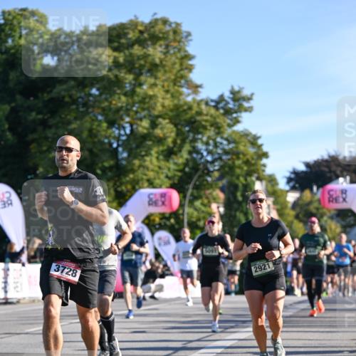 07.09.2025 - BARMER Alsterlauf Dr. Thomas Lammeyer http://msf.ph/oto/8708208 07.09.2025 09:30:05 Laufen 3728, 5091, 2921 meine-sportfotos.de