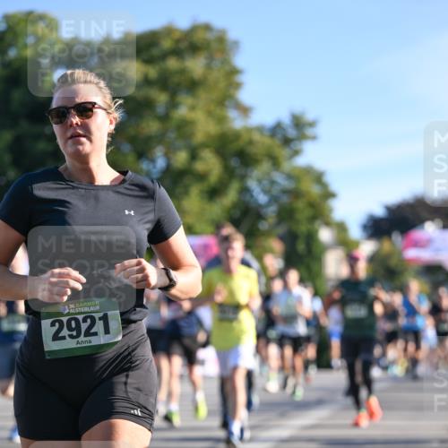 07.09.2025 - BARMER Alsterlauf Dr. Thomas Lammeyer http://msf.ph/oto/8708222 07.09.2025 09:30:07 Laufen 36, 2921, 44 meine-sportfotos.de