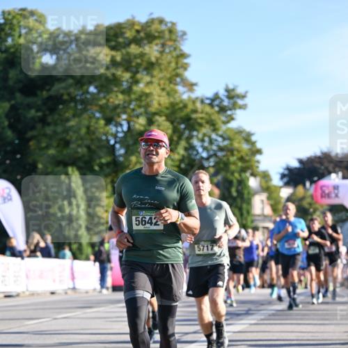 07.09.2025 - BARMER Alsterlauf Dr. Thomas Lammeyer http://msf.ph/oto/8708239 07.09.2025 09:30:10 Laufen 5642, 5717 meine-sportfotos.de