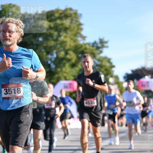 07.09.2025 - BARMER Alsterlauf Dr. Thomas Lammeyer http://msf.ph/oto/8708269 07.09.2025 09:30:15 Laufen 36, 3518, 4535 meine-sportfotos.de