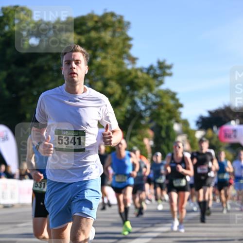 07.09.2025 - BARMER Alsterlauf Dr. Thomas Lammeyer http://msf.ph/oto/8708286 07.09.2025 09:30:18 Laufen 531, 136, 5341 meine-sportfotos.de