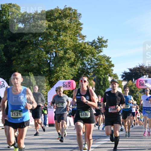 07.09.2025 - BARMER Alsterlauf Dr. Thomas Lammeyer http://msf.ph/oto/8708296 07.09.2025 09:30:19 Laufen 2121, 3175, 291, 6107, 3588, 554, 349, 8312 meine-sportfotos.de