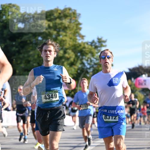 07.09.2025 - BARMER Alsterlauf Dr. Thomas Lammeyer http://msf.ph/oto/8708318 07.09.2025 09:30:23 Laufen 4349, 8312 meine-sportfotos.de