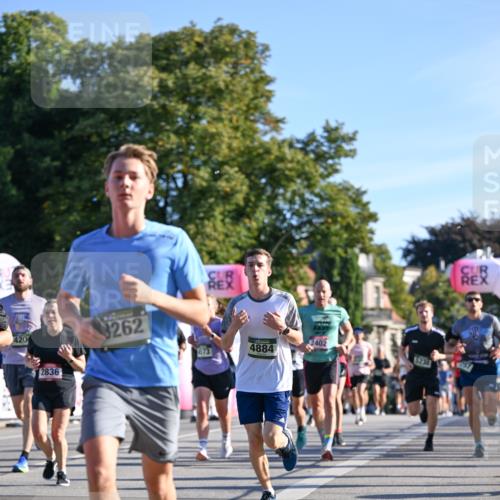 07.09.2025 - BARMER Alsterlauf Dr. Thomas Lammeyer http://msf.ph/oto/8708323 07.09.2025 09:30:25 Laufen 420, 2836, 262, 1673, 4884, 2402, 5230 meine-sportfotos.de