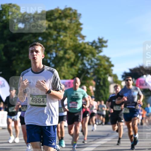 07.09.2025 - BARMER Alsterlauf Dr. Thomas Lammeyer http://msf.ph/oto/8708332 07.09.2025 09:30:26 Laufen 136, 4884 meine-sportfotos.de