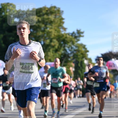 07.09.2025 - BARMER Alsterlauf Dr. Thomas Lammeyer http://msf.ph/oto/8708333 07.09.2025 09:30:27 Laufen 36, 4884 meine-sportfotos.de