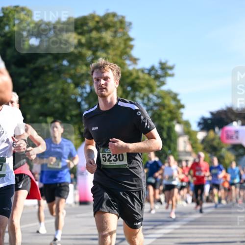 07.09.2025 - BARMER Alsterlauf Dr. Thomas Lammeyer http://msf.ph/oto/8708348 07.09.2025 09:30:29 Laufen 5230 meine-sportfotos.de