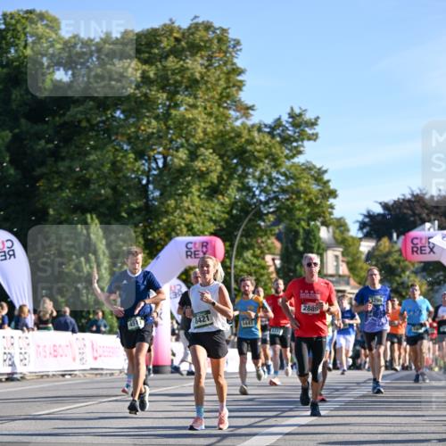07.09.2025 - BARMER Alsterlauf Dr. Thomas Lammeyer http://msf.ph/oto/8708358 07.09.2025 09:30:31 Laufen 451, 8421, 5441, 1317, 2889 meine-sportfotos.de