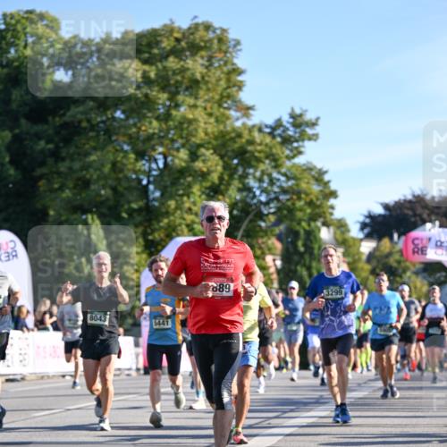 07.09.2025 - BARMER Alsterlauf Dr. Thomas Lammeyer http://msf.ph/oto/8708370 07.09.2025 09:30:33 Laufen 8043, 5441, 889, 3299 meine-sportfotos.de