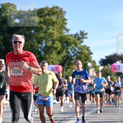 07.09.2025 - BARMER Alsterlauf Dr. Thomas Lammeyer http://msf.ph/oto/8708377 07.09.2025 09:30:34 Laufen 36, 2889, 5338 meine-sportfotos.de