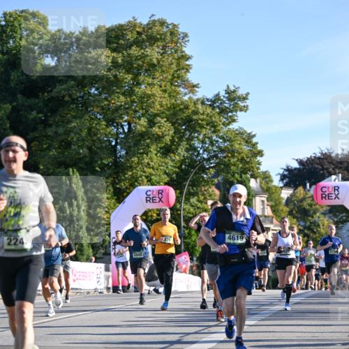 07.09.2025 - BARMER Alsterlauf Dr. Thomas Lammeyer http://msf.ph/oto/8708450 07.09.2025 09:30:48 Laufen 2242, 5940, 879, 4619, 5740 meine-sportfotos.de