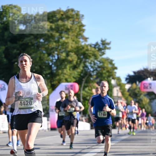 07.09.2025 - BARMER Alsterlauf Dr. Thomas Lammeyer http://msf.ph/oto/8708480 07.09.2025 09:30:53 Laufen 4420, 5740 meine-sportfotos.de