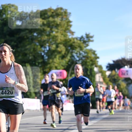 07.09.2025 - BARMER Alsterlauf Dr. Thomas Lammeyer http://msf.ph/oto/8708482 07.09.2025 09:30:53 Laufen 136, 4420, 5740 meine-sportfotos.de