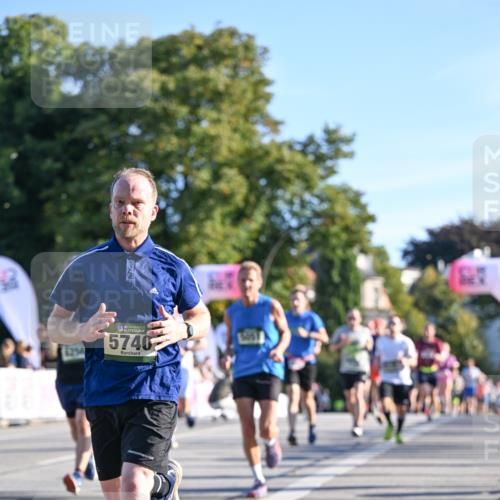 07.09.2025 - BARMER Alsterlauf Dr. Thomas Lammeyer http://msf.ph/oto/8708488 07.09.2025 09:30:54 Laufen 136, 5740, 3051 meine-sportfotos.de