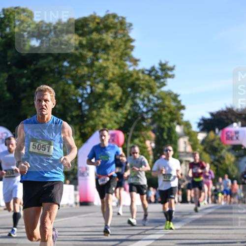 07.09.2025 - BARMER Alsterlauf Dr. Thomas Lammeyer http://msf.ph/oto/8708499 07.09.2025 09:30:56 Laufen 5051 meine-sportfotos.de