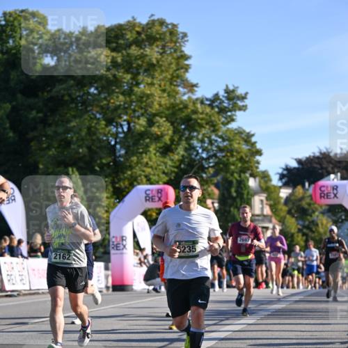 07.09.2025 - BARMER Alsterlauf Dr. Thomas Lammeyer http://msf.ph/oto/8708512 07.09.2025 09:30:58 Laufen 2162, 235, 2697 meine-sportfotos.de