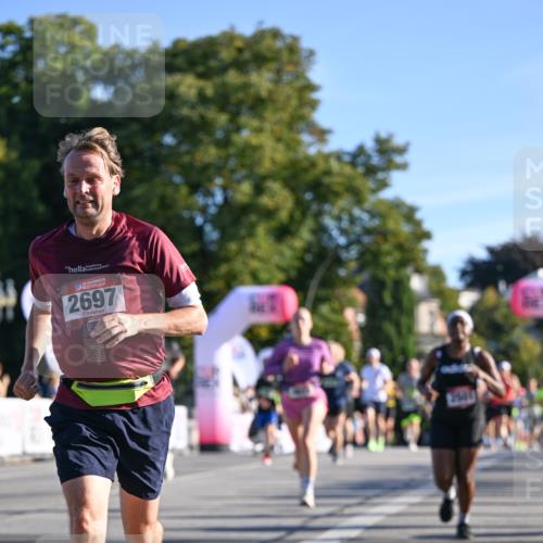 07.09.2025 - BARMER Alsterlauf Dr. Thomas Lammeyer http://msf.ph/oto/8708531 07.09.2025 09:31:02 Laufen 2697, 44, 2601 meine-sportfotos.de