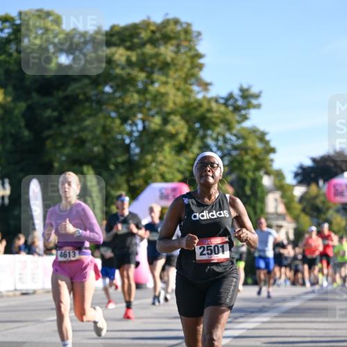 07.09.2025 - BARMER Alsterlauf Dr. Thomas Lammeyer http://msf.ph/oto/8708541 07.09.2025 09:31:04 Laufen 4613, 2501 meine-sportfotos.de