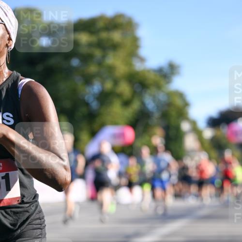 07.09.2025 - BARMER Alsterlauf Dr. Thomas Lammeyer http://msf.ph/oto/8708550 07.09.2025 09:31:05 Laufen  meine-sportfotos.de