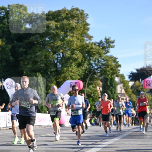 07.09.2025 - BARMER Alsterlauf Dr. Thomas Lammeyer http://msf.ph/oto/8708559 07.09.2025 09:31:07 Laufen 5425, 4826, 6169 meine-sportfotos.de