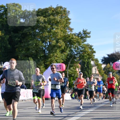07.09.2025 - BARMER Alsterlauf Dr. Thomas Lammeyer http://msf.ph/oto/8708561 07.09.2025 09:31:08 Laufen 5425, 6169, 4826 meine-sportfotos.de