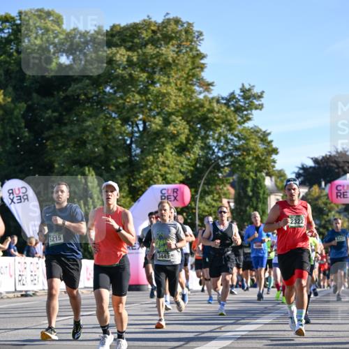 07.09.2025 - BARMER Alsterlauf Dr. Thomas Lammeyer http://msf.ph/oto/8708575 07.09.2025 09:31:10 Laufen 5215, 2086, 3449, 2322, 5772 meine-sportfotos.de