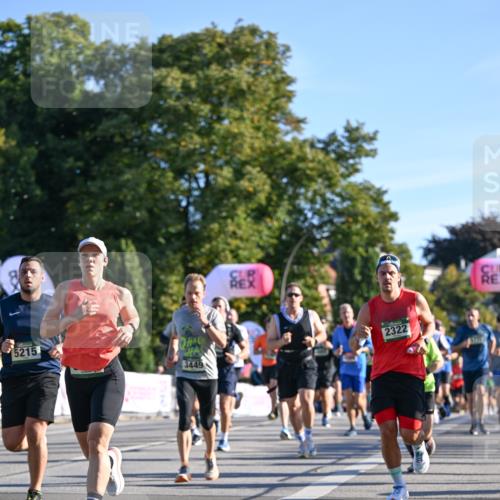 07.09.2025 - BARMER Alsterlauf Dr. Thomas Lammeyer http://msf.ph/oto/8708579 07.09.2025 09:31:10 Laufen 5215, 3449, 2322 meine-sportfotos.de