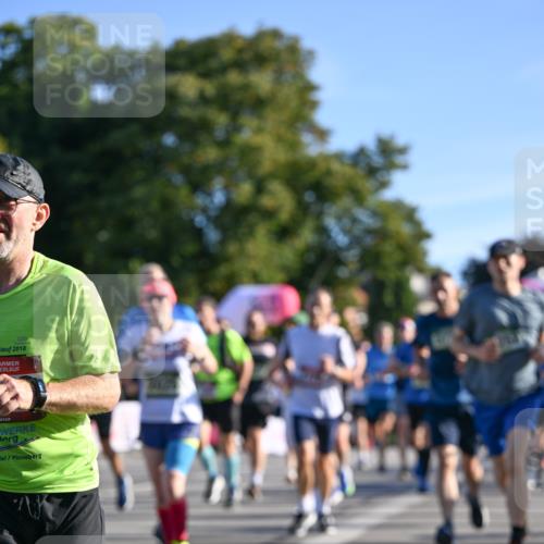 07.09.2025 - BARMER Alsterlauf Dr. Thomas Lammeyer http://msf.ph/oto/8708604 07.09.2025 09:31:14 Laufen 2018 meine-sportfotos.de