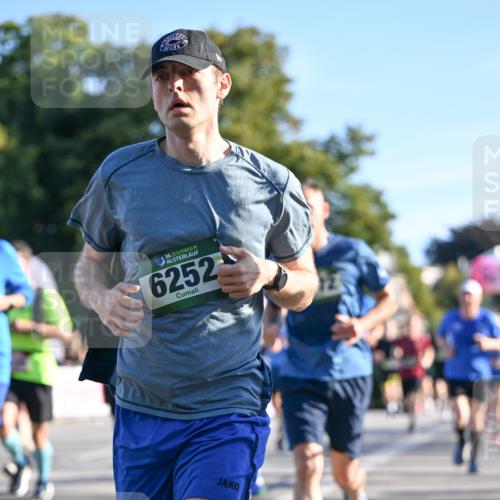 07.09.2025 - BARMER Alsterlauf Dr. Thomas Lammeyer http://msf.ph/oto/8708613 07.09.2025 09:31:16 Laufen 36, 6252 meine-sportfotos.de