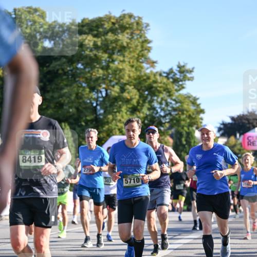 07.09.2025 - BARMER Alsterlauf Dr. Thomas Lammeyer http://msf.ph/oto/8708621 07.09.2025 09:31:17 Laufen 8419, 279, 3030, 5710, 3, 216 meine-sportfotos.de