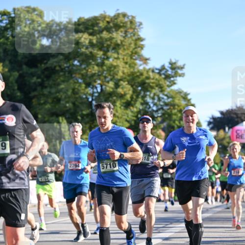 07.09.2025 - BARMER Alsterlauf Dr. Thomas Lammeyer http://msf.ph/oto/8708623 07.09.2025 09:31:18 Laufen 9, 4164, 2794, 5710, 18, 2165 meine-sportfotos.de