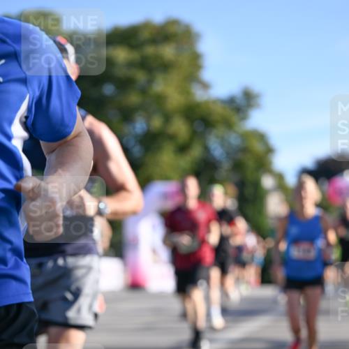 07.09.2025 - BARMER Alsterlauf Dr. Thomas Lammeyer http://msf.ph/oto/8708638 07.09.2025 09:31:20 Laufen 554 meine-sportfotos.de
