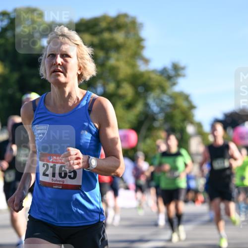 07.09.2025 - BARMER Alsterlauf Dr. Thomas Lammeyer http://msf.ph/oto/8708649 07.09.2025 09:31:22 Laufen 1036, 2165, 444 meine-sportfotos.de