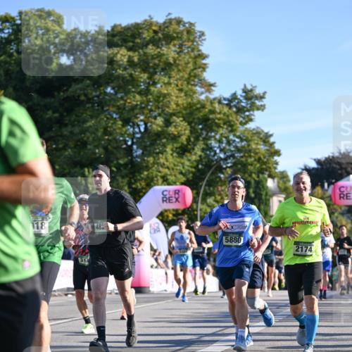 07.09.2025 - BARMER Alsterlauf Dr. Thomas Lammeyer http://msf.ph/oto/8708666 07.09.2025 09:31:25 Laufen 18, 314, 482, 5880, 2174 meine-sportfotos.de