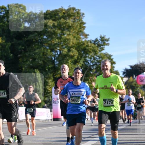 07.09.2025 - BARMER Alsterlauf Dr. Thomas Lammeyer http://msf.ph/oto/8708671 07.09.2025 09:31:26 Laufen 827, 38, 5880, 2174 meine-sportfotos.de