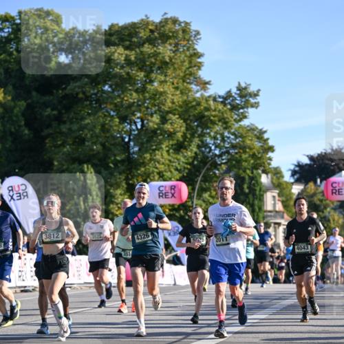 07.09.2025 - BARMER Alsterlauf Dr. Thomas Lammeyer http://msf.ph/oto/8708692 07.09.2025 09:31:30 Laufen 3812, 3525, 357, 4326, 55, 2011, 4043 meine-sportfotos.de