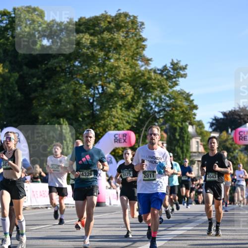 07.09.2025 - BARMER Alsterlauf Dr. Thomas Lammeyer http://msf.ph/oto/8708695 07.09.2025 09:31:30 Laufen 381, 3525, 4326, 5575, 2011, 4043 meine-sportfotos.de