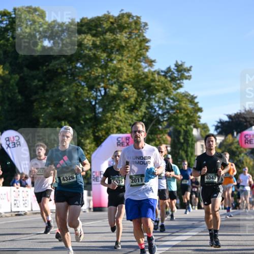 07.09.2025 - BARMER Alsterlauf Dr. Thomas Lammeyer http://msf.ph/oto/8708698 07.09.2025 09:31:30 Laufen 4326, 575, 2011, 4043 meine-sportfotos.de
