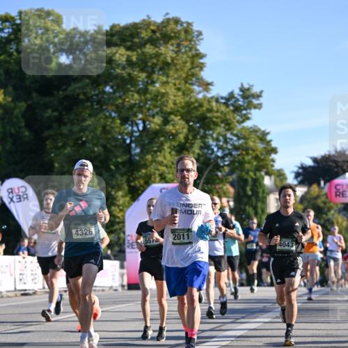07.09.2025 - BARMER Alsterlauf Dr. Thomas Lammeyer http://msf.ph/oto/8708699 07.09.2025 09:31:31 Laufen 4326, 557, 2011, 4043 meine-sportfotos.de