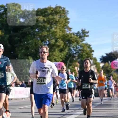 07.09.2025 - BARMER Alsterlauf Dr. Thomas Lammeyer http://msf.ph/oto/8708704 07.09.2025 09:31:31 Laufen 26, 2011, 4043 meine-sportfotos.de
