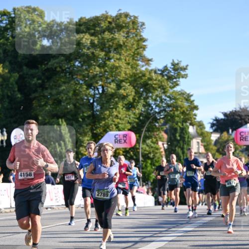 07.09.2025 - BARMER Alsterlauf Dr. Thomas Lammeyer http://msf.ph/oto/8708777 07.09.2025 09:31:46 Laufen 4158, 6017, 2789, 2010, 4979 meine-sportfotos.de