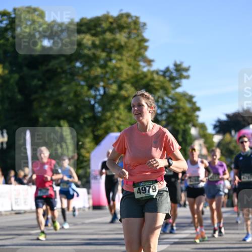07.09.2025 - BARMER Alsterlauf Dr. Thomas Lammeyer http://msf.ph/oto/8708795 07.09.2025 09:31:48 Laufen 4979 meine-sportfotos.de