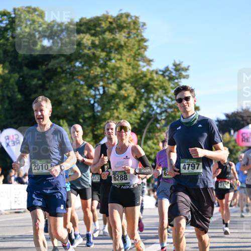 07.09.2025 - BARMER Alsterlauf Dr. Thomas Lammeyer http://msf.ph/oto/8708807 07.09.2025 09:31:50 Laufen 845, 2010, 6133, 6288, 62, 4797, 2129 meine-sportfotos.de