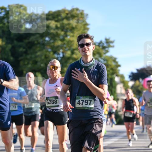 07.09.2025 - BARMER Alsterlauf Dr. Thomas Lammeyer http://msf.ph/oto/8708809 07.09.2025 09:31:51 Laufen 173, 6288, 36, 4797 meine-sportfotos.de