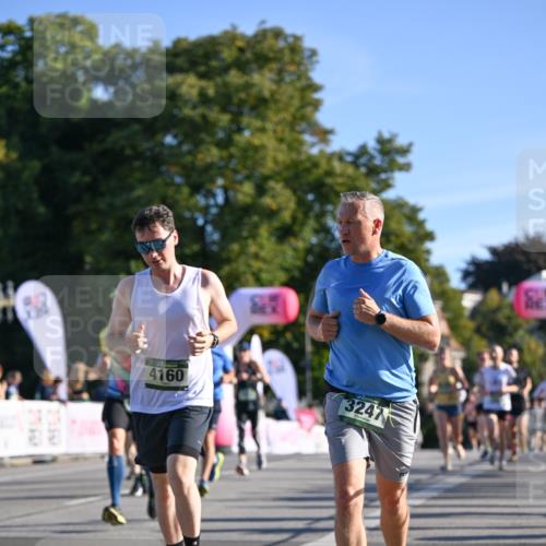 07.09.2025 - BARMER Alsterlauf Dr. Thomas Lammeyer http://msf.ph/oto/8708838 07.09.2025 09:31:55 Laufen 4160, 3247 meine-sportfotos.de