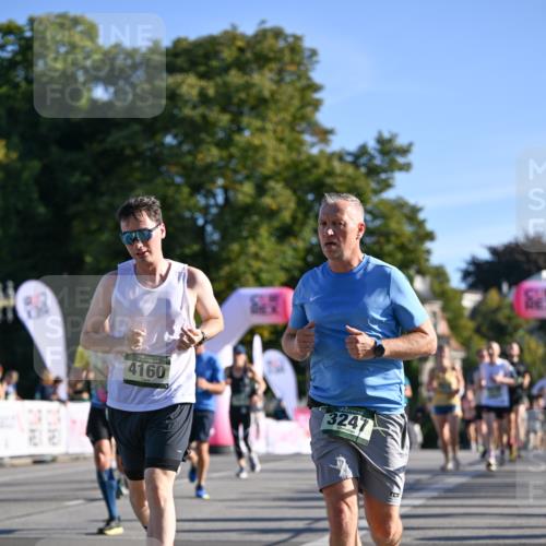 07.09.2025 - BARMER Alsterlauf Dr. Thomas Lammeyer http://msf.ph/oto/8708839 07.09.2025 09:31:56 Laufen 4160, 3247 meine-sportfotos.de