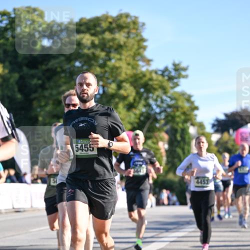 07.09.2025 - BARMER Alsterlauf Dr. Thomas Lammeyer http://msf.ph/oto/8708882 07.09.2025 09:32:03 Laufen 1, 5455, 4453 meine-sportfotos.de